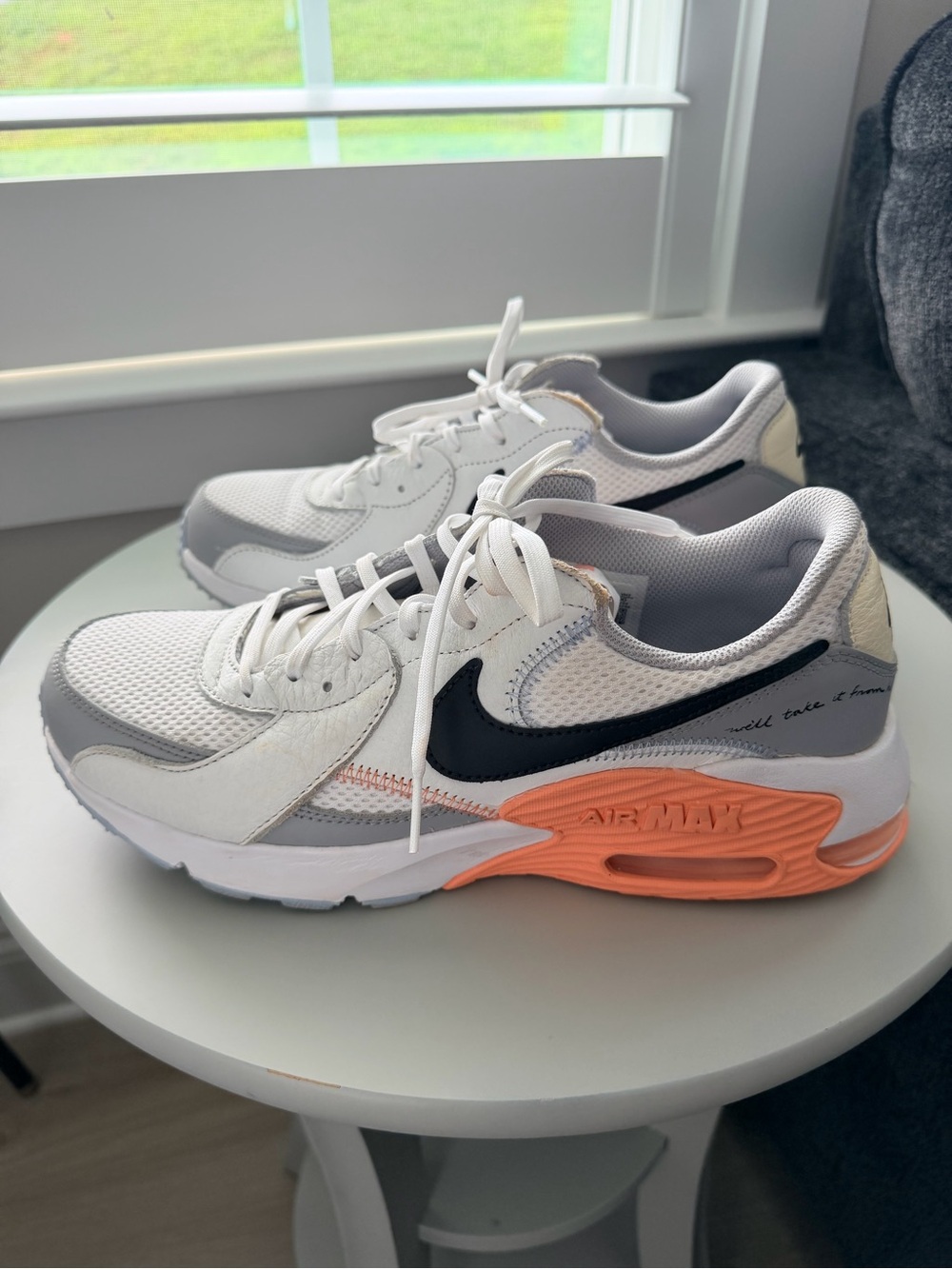 Nike Women's White Black Peach Air Max Low-Top Sneakers